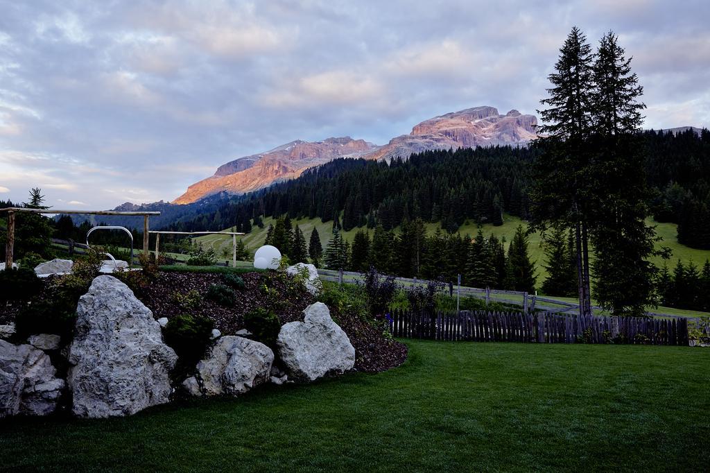 Hotel Costes Corvara In Badia Εξωτερικό φωτογραφία