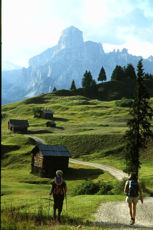 Hotel Costes Corvara In Badia Εξωτερικό φωτογραφία