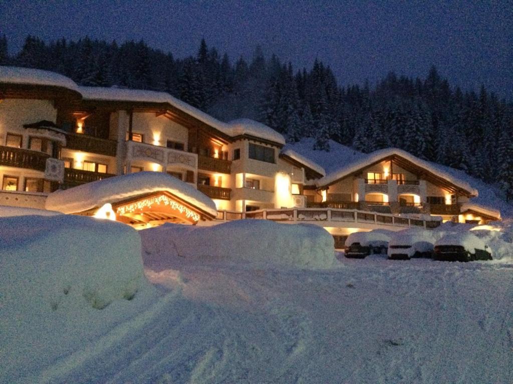 Hotel Costes Corvara In Badia Εξωτερικό φωτογραφία